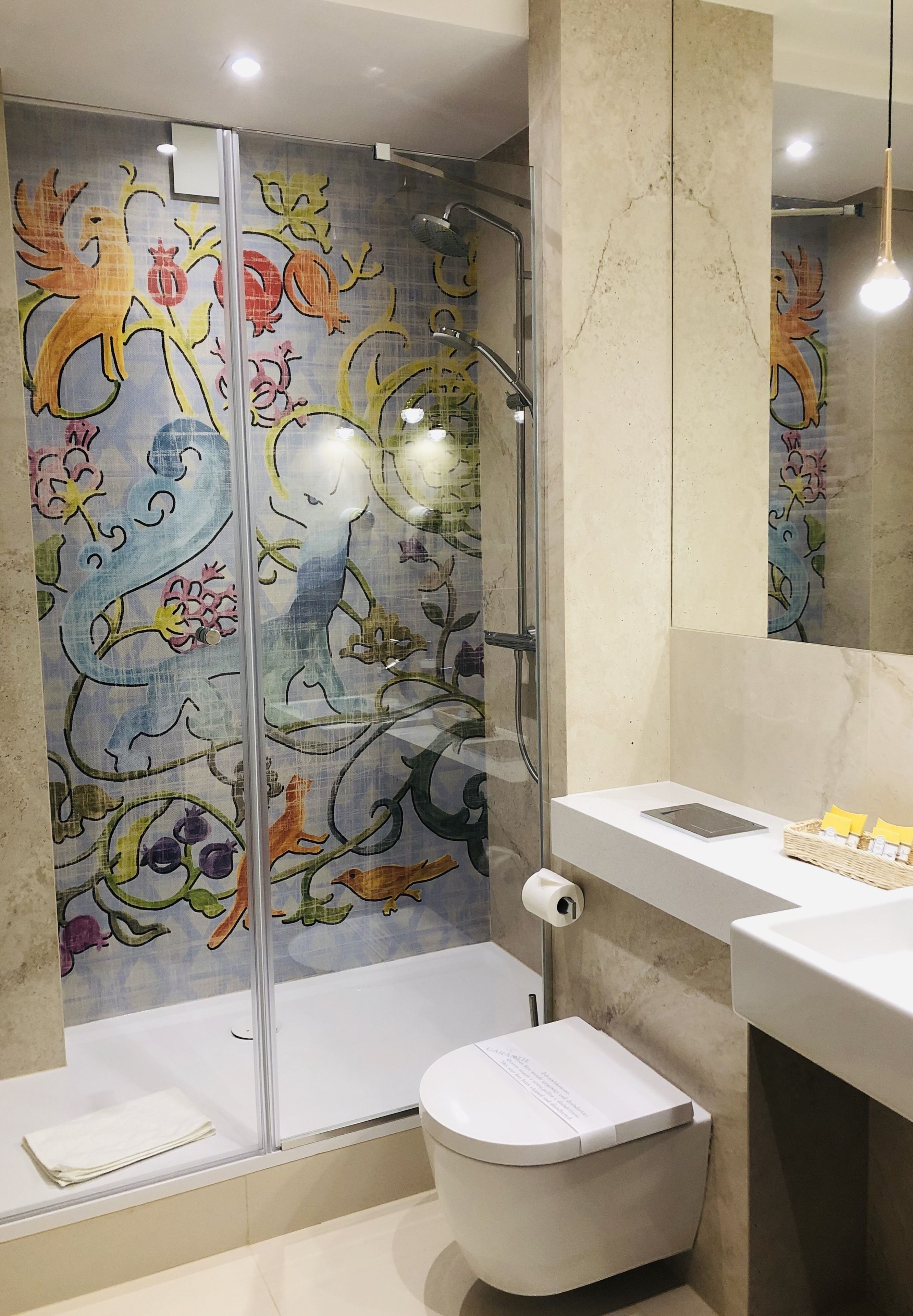 standard double or twin room | bathroom | designer toiletries, hair dryer, towels