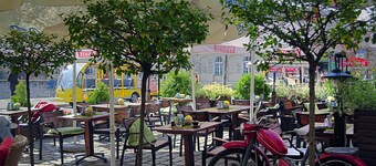 Hotel Ester