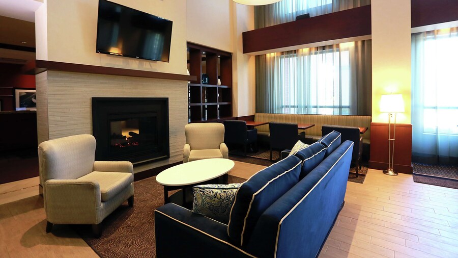 Hampton Inn & Suites by Hilton Laval