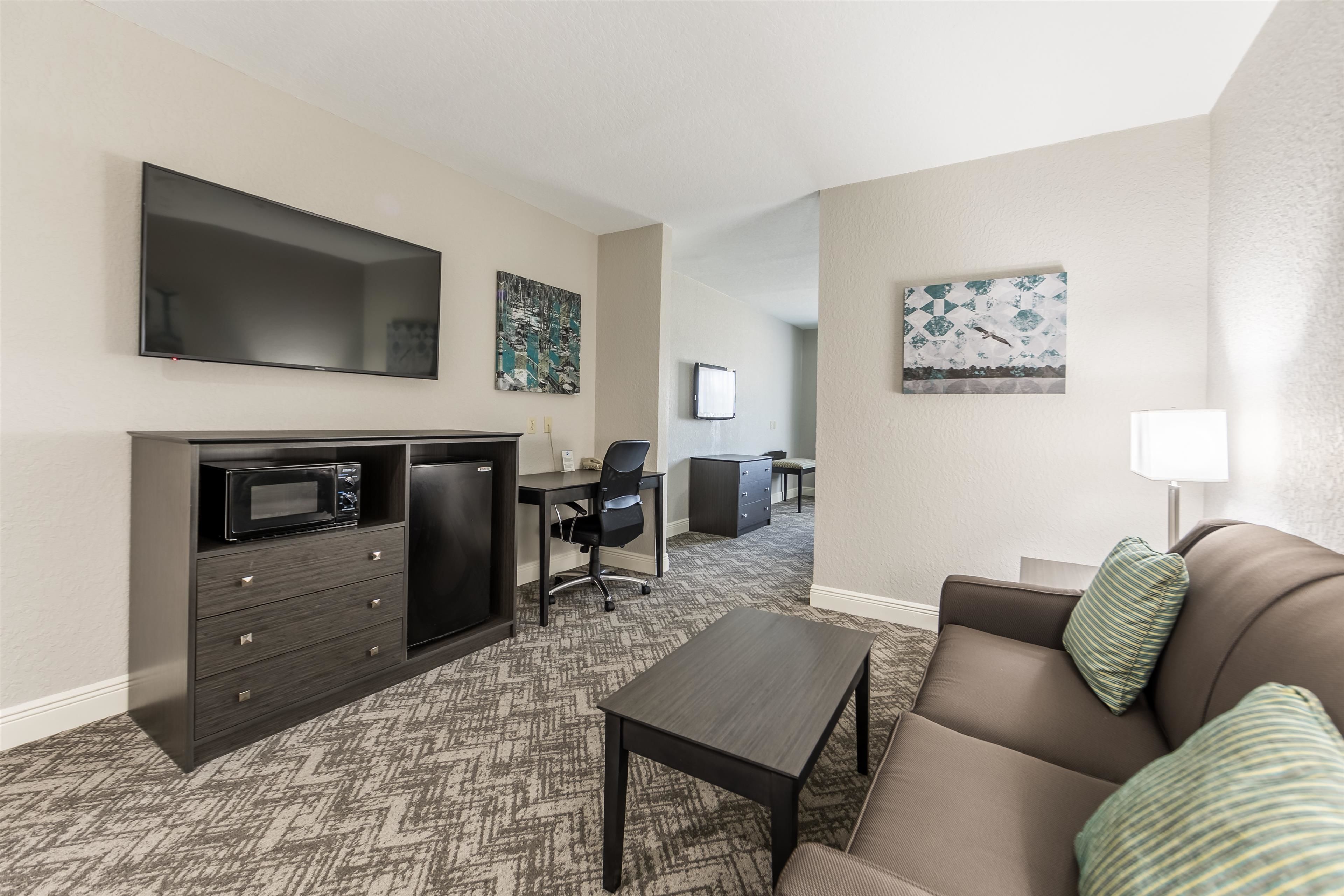 suite, 1 king bed with sofa bed, non smoking, refrigerator & microwave (with sofabed) | in-room safe, desk, laptop workspace, iron/ironing board