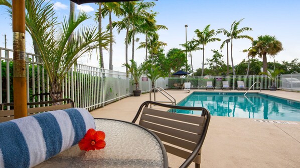 Outdoor pool - Best Western Plus Sebastian Hotel & Suites (Sebastian)