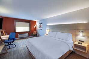 Seprai antialergi, brankas, meja kerja, dan tirai kedap cahaya