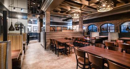 Best Western Premier Bridgewood Resort Hotel