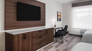 Standaard kamer, 2 queensize bedden, toegankelijk voor mindervaliden, niet-roken | 1 slaapkamer, luxe beddengoed, een kluis op de kamer, een bureau