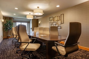 Meeting facility
