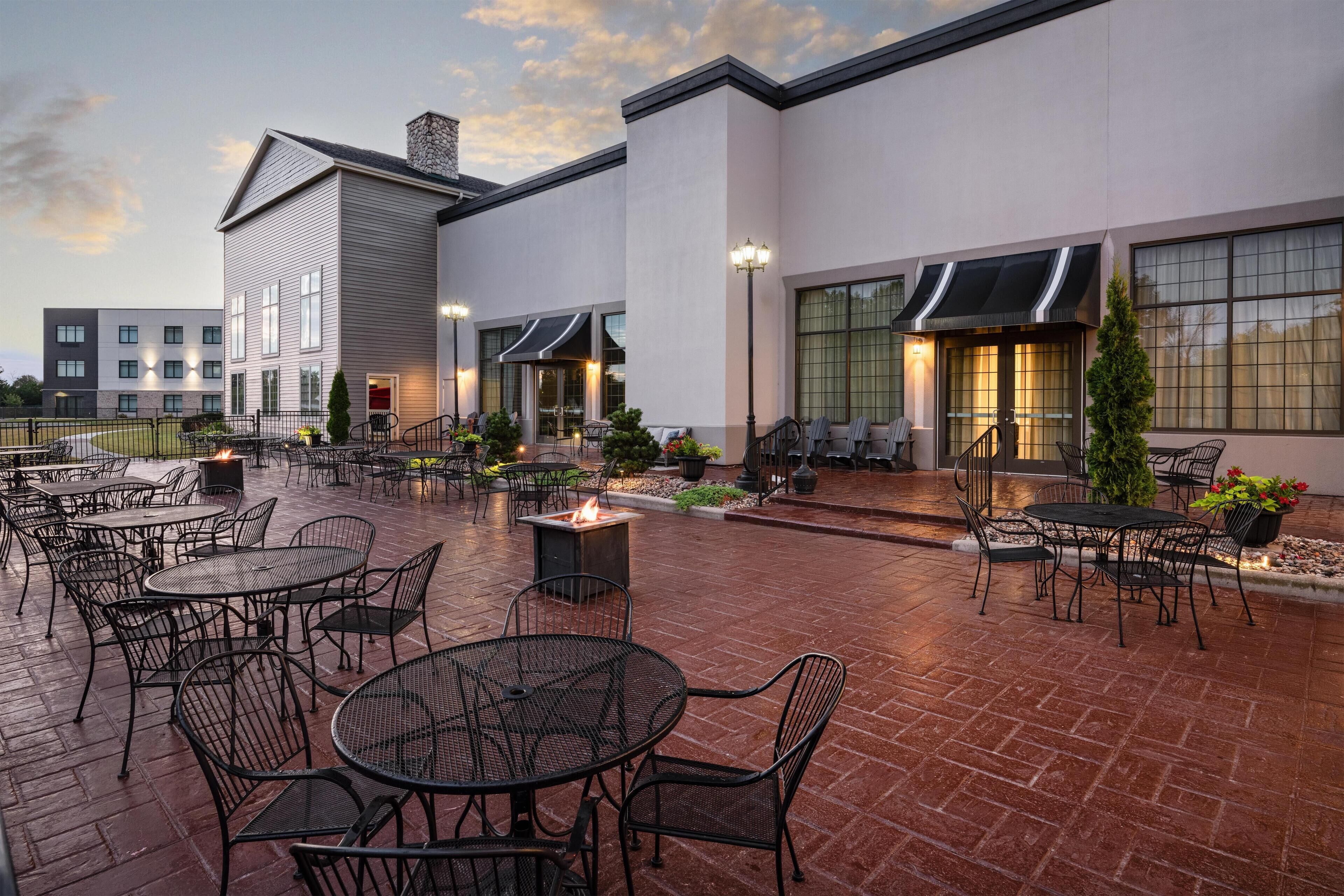 Photo - Best Western Premier Bridgewood Hotel Resort