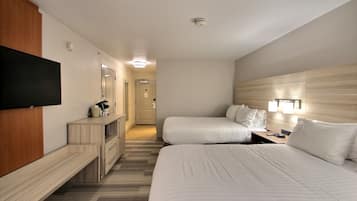 1 bedroom, in-room safe, desk, blackout curtains