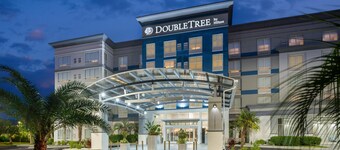 DoubleTree by Hilton Brunswick