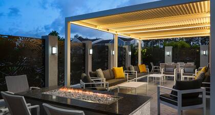 DoubleTree by Hilton Brunswick