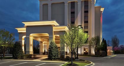 Hampton Inn & Suites Frederick-Fort Detrick