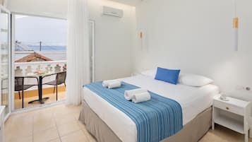 Classic Double or Twin Room, Balcony | Cadar kapas Mesir, peralatan tempat tidur premium, busa memori