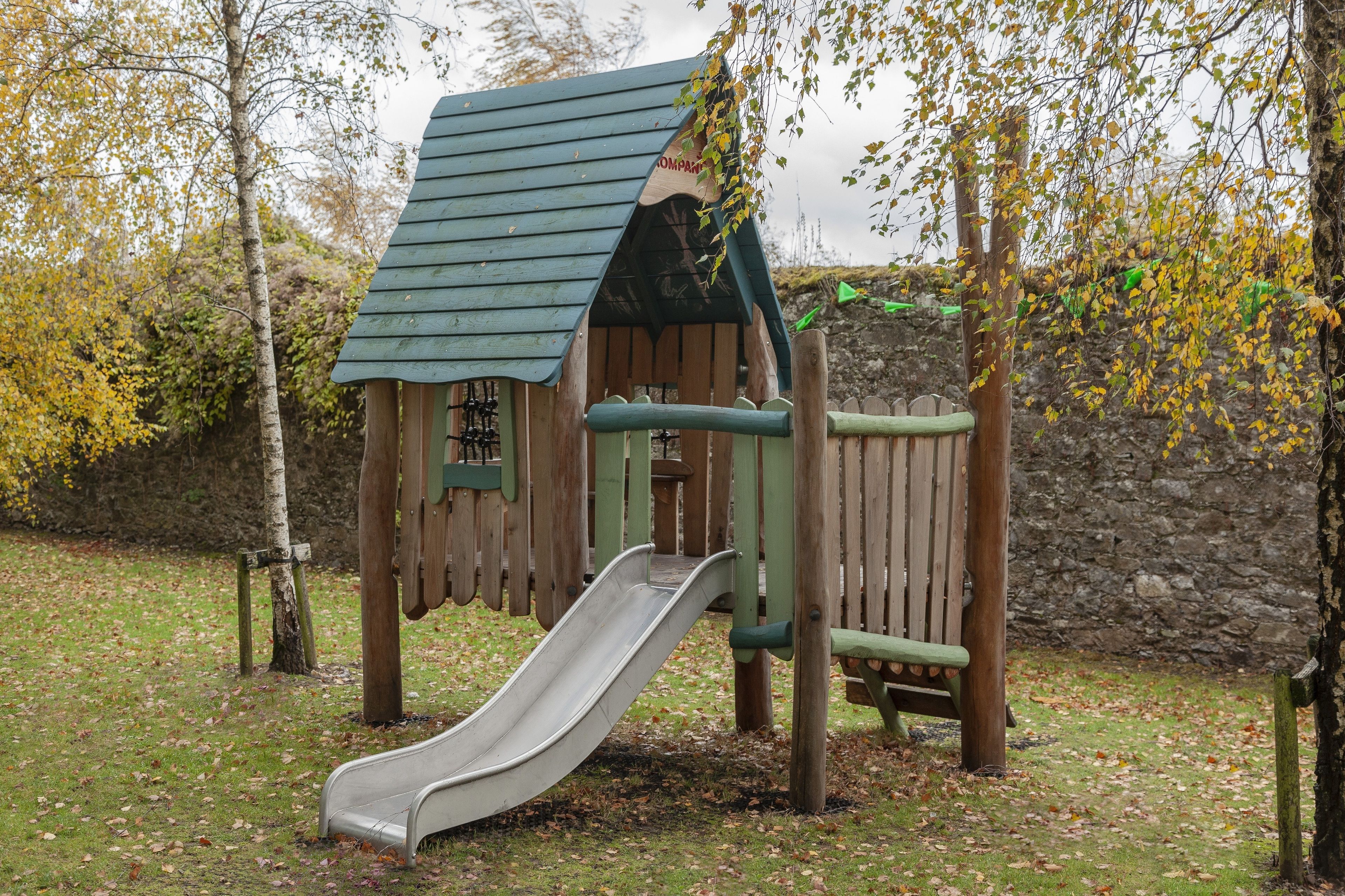 children’s play area – outdoor