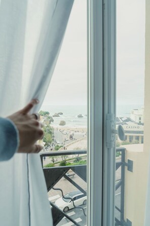 Deluxe Room, 1 Double Bed, Ocean View