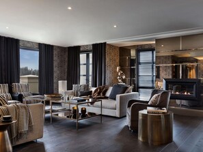 Allergikerbettwaren, Daunenbettdecken, Minibar, Zimmersafe