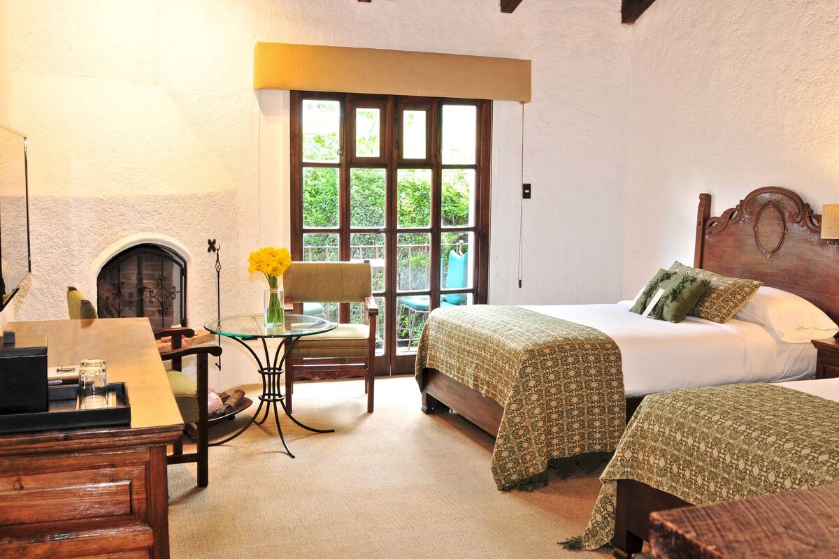 Standard Spa Living  (All rooms are different) | Peralatan tempat tidur premium, bar mini, peti besi dalam bilik 