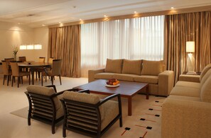 Master Suite | Seprai katun Mesir, seprai premium, dan selimut bulu angsa