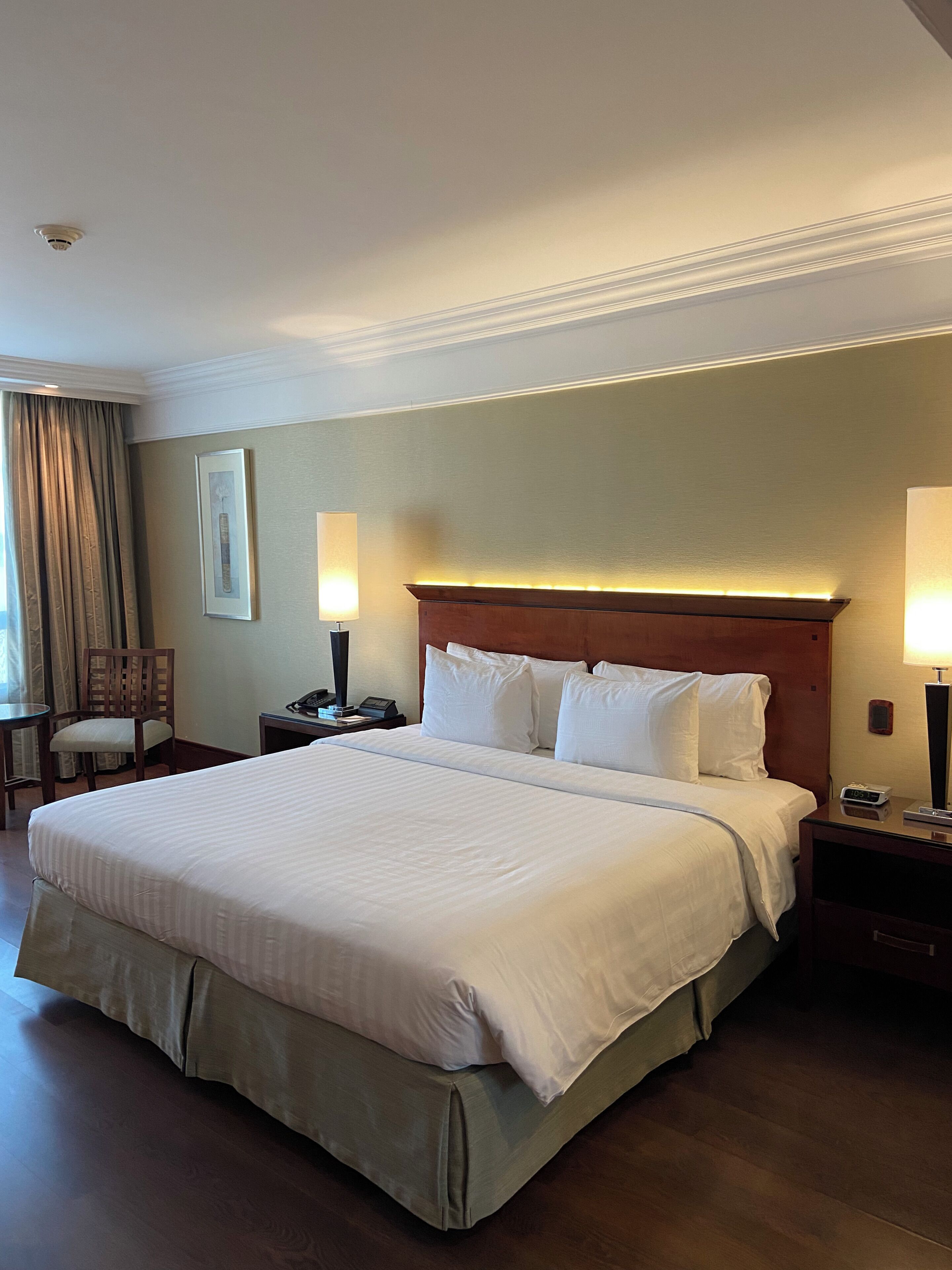 Deluxe Room, 1 King Bed | Egyptian cotton sheets, premium bedding, down comforters, pillowtop beds
