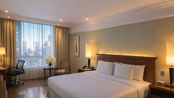 Egyptian cotton sheets, premium bedding, down duvets, pillow-top beds