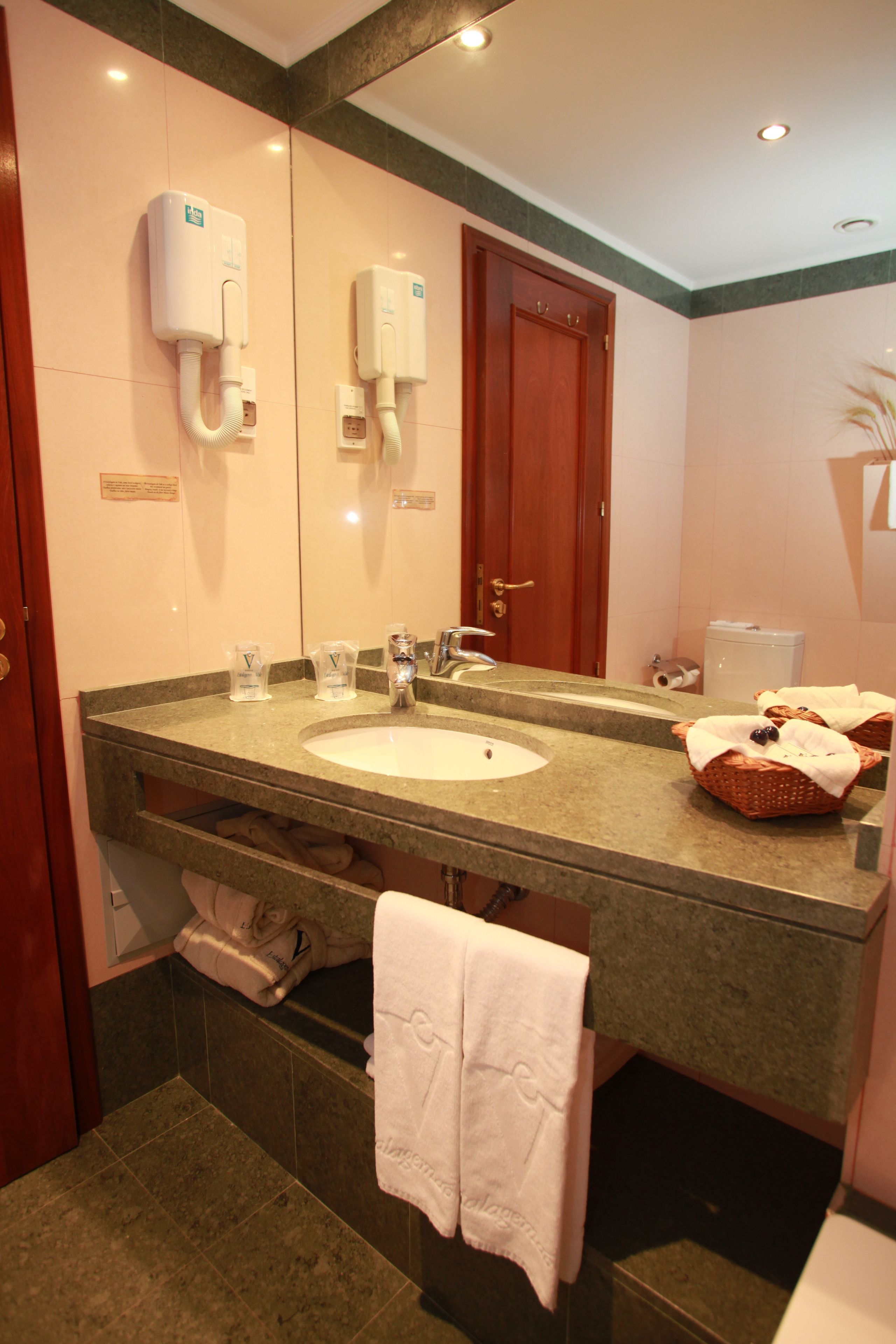 family twin room | bathroom | shower, designer toiletries, hair dryer, bathrobes