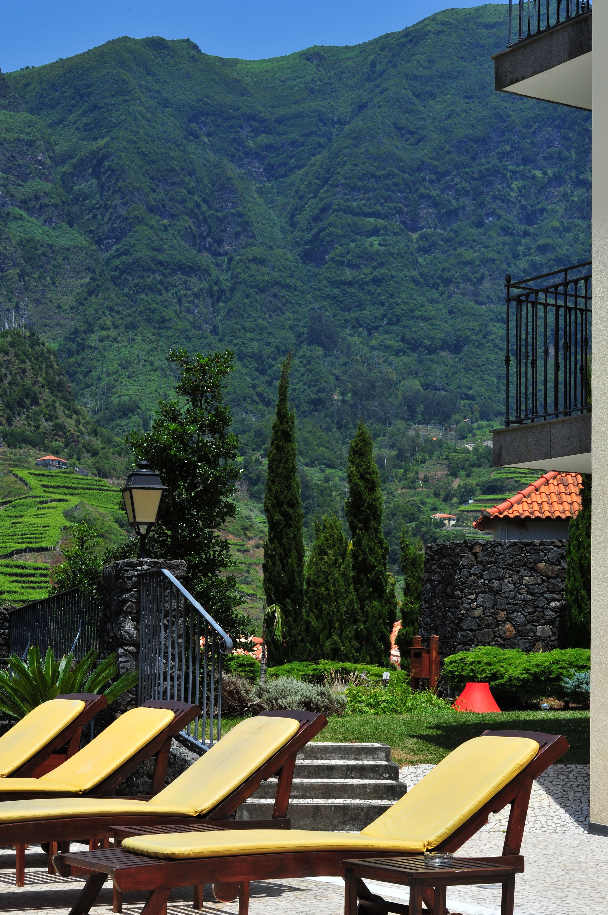 Phòng 2 giư  ờng đơn dành cho gia đình | Quang cảnh từ phòng