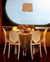 Servizio di colazione, pranzo e cena
