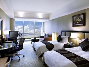 1 ห้องนอน, ตู้นิรภัยในห้องพัก, ผ้าม่านกันแสง, ห้องเก็บเสียง