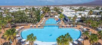 THB Tropical Island Aparthotel