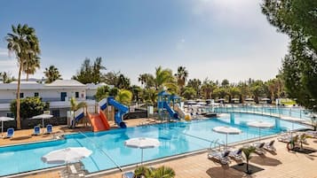 15 buitenzwembaden, parasols voor strand/zwembad