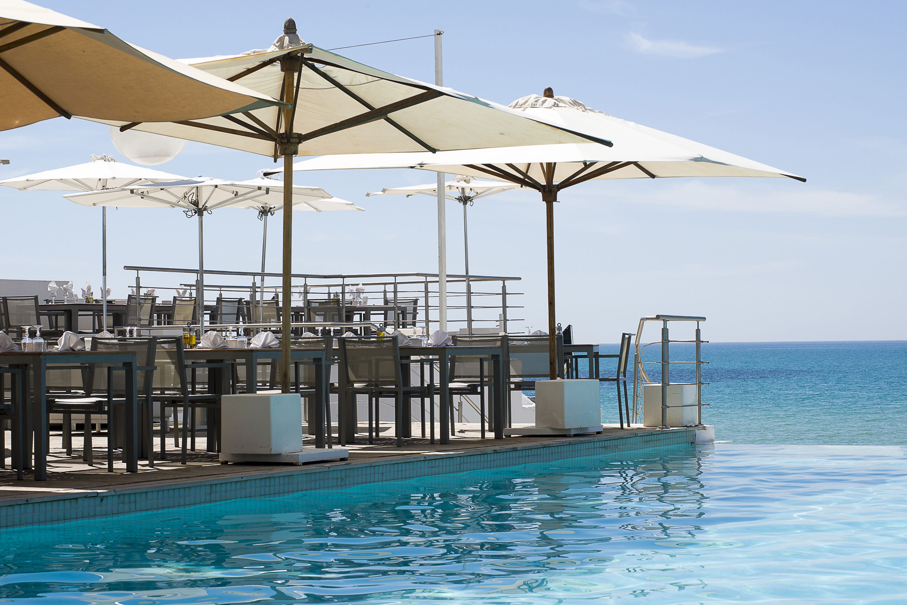 Indoor pool, 2 outdoor pools, pool umbrellas, sun loungers