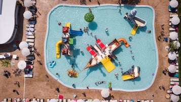 Outdoor pool, pool umbrellas, pool loungers