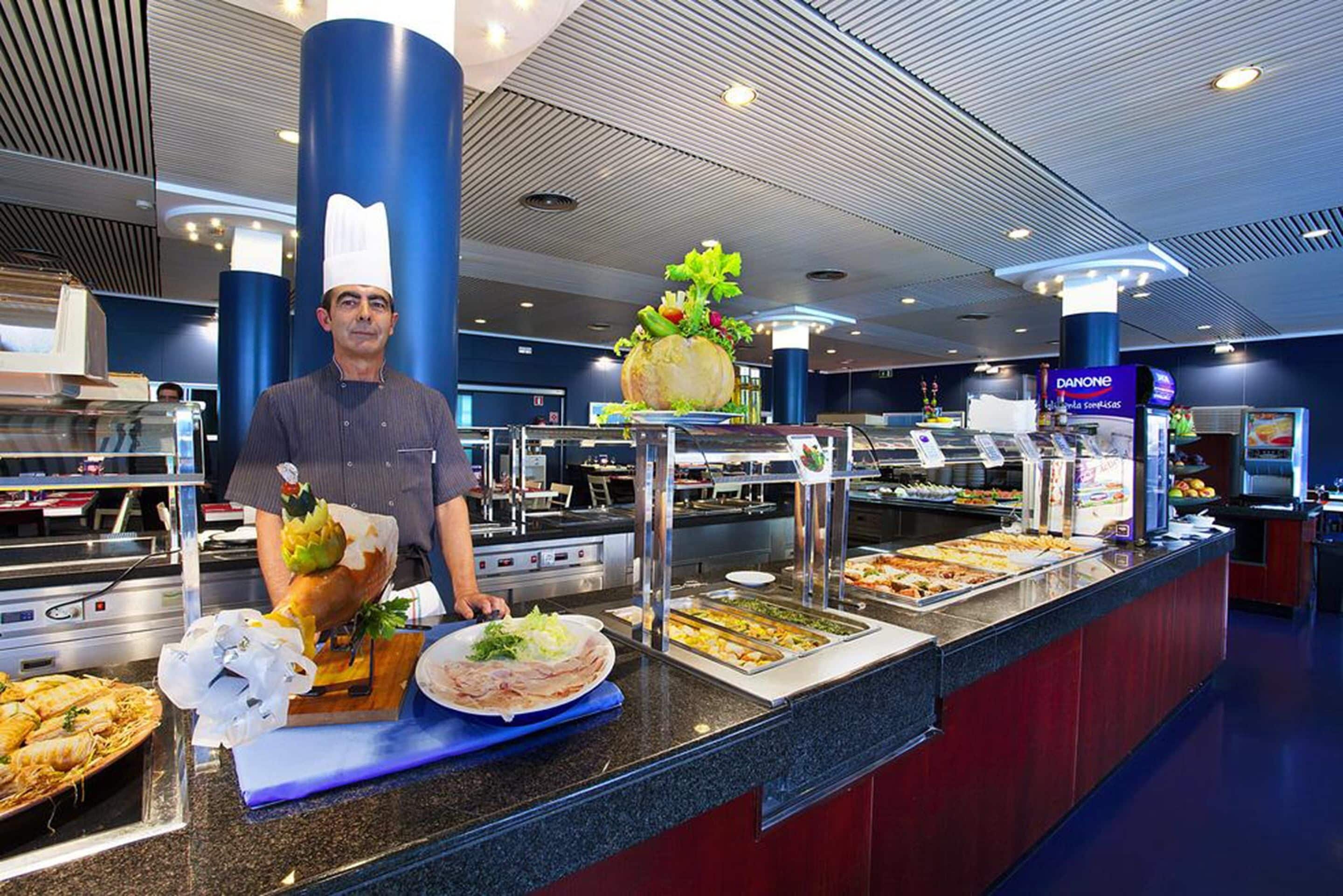 Breakfast, lunch and dinner served