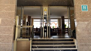 Property entrance - Hotel Miami (Calella)