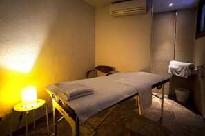 Sauna, hammam, soins corporels, soins d'hydrothérapie