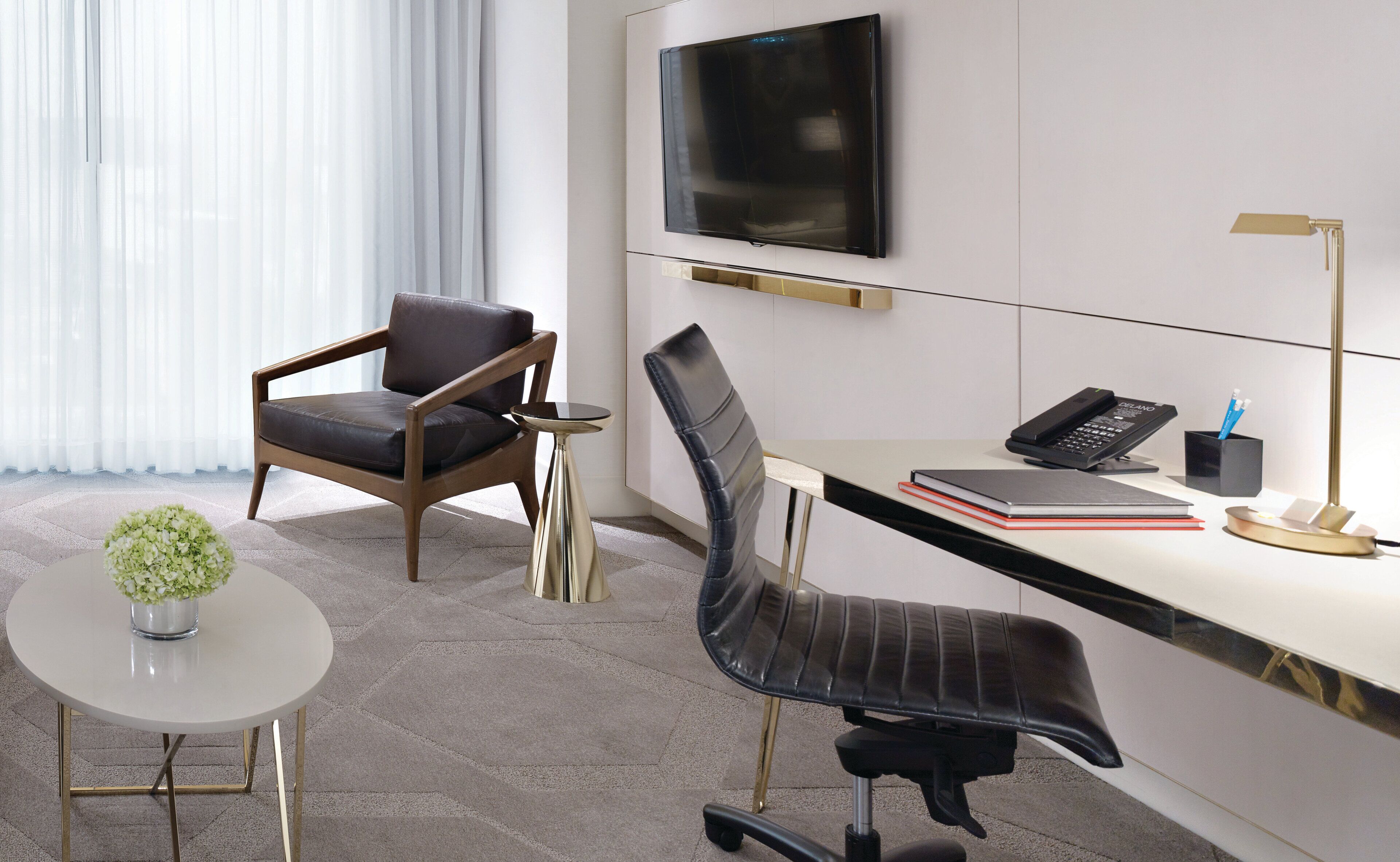 1 bedroom, premium bedding, pillow-top beds, minibar