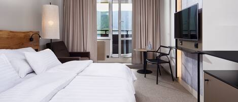 1 makuuhuone, minibaari, tallelokero huoneessa, työpöytä