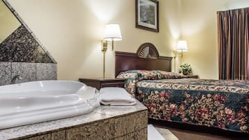 Meja kerja, setrika/meja setrika, Wi-Fi gratis, dan seprai linen