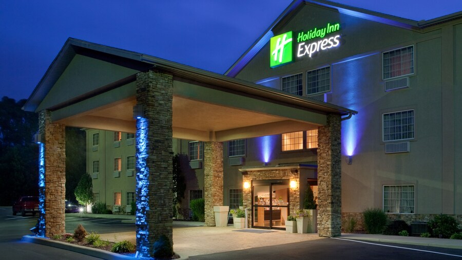 Holiday Inn Express Mount Pleasant-Scottdale by IHG