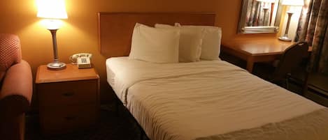 Ropa de cama de alta calidad y escritorio