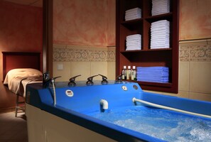 Phòng tắm hơi, trị liệu toàn thân, liệu pháp hương thơm 