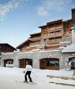 Ski