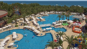 Indoor pool, 3 outdoor pools, sun loungers