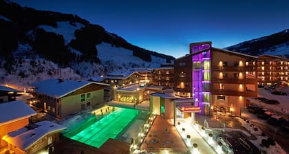 Alpinresort ValSaa - Sport & Spa