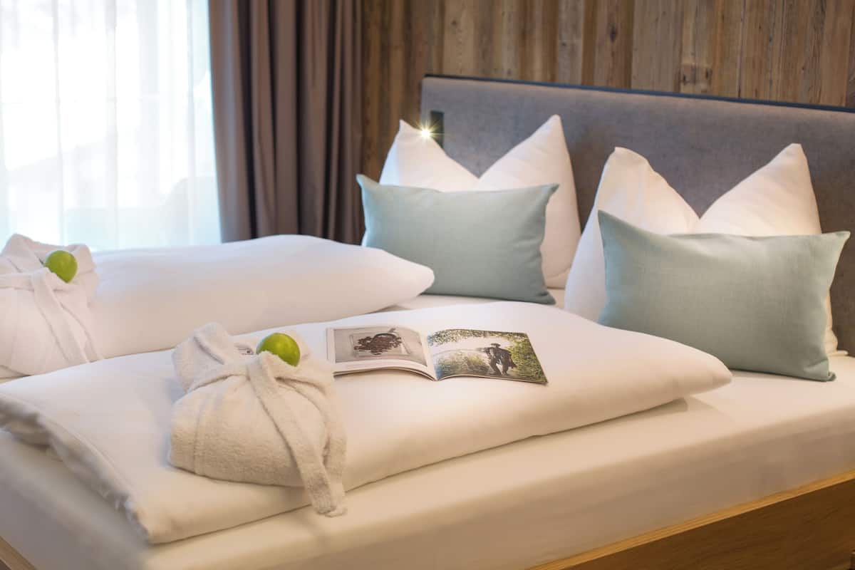 Suite familiar | Ropa de cama hipoalergénica, minibar, caja fuerte