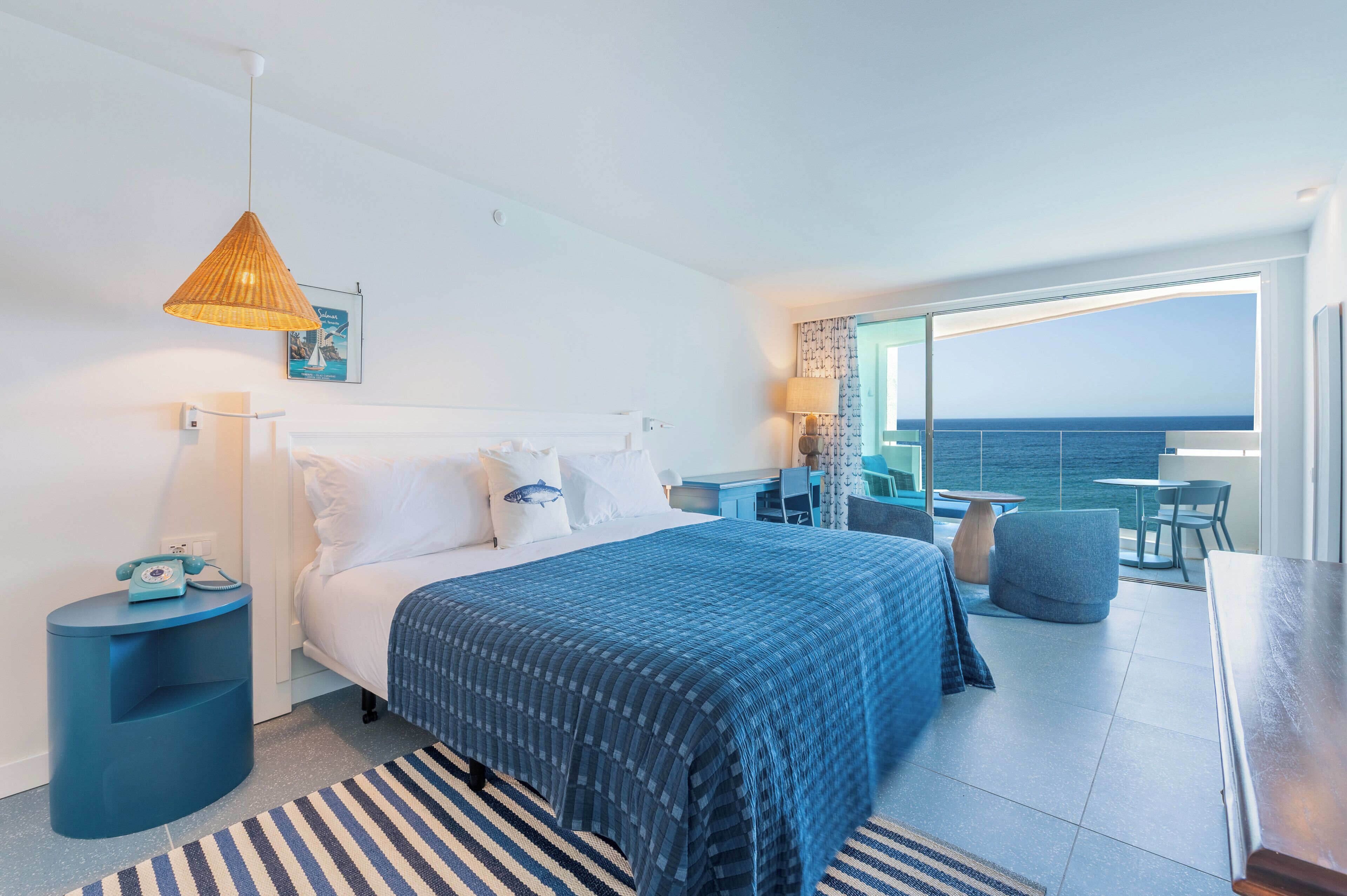 Junior Suite | Premium bedding, down duvets, desk, blackout curtains
