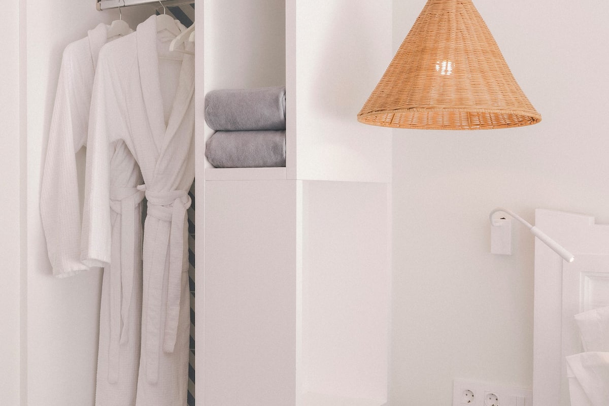 Premium bedding, down duvets, minibar, in-room safe