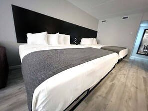 Chambre, 1 chambre, non-fumeurs, réfrigérateur et four à micro-ondes | 1 chambre, Wi-Fi gratuit, draps fournis