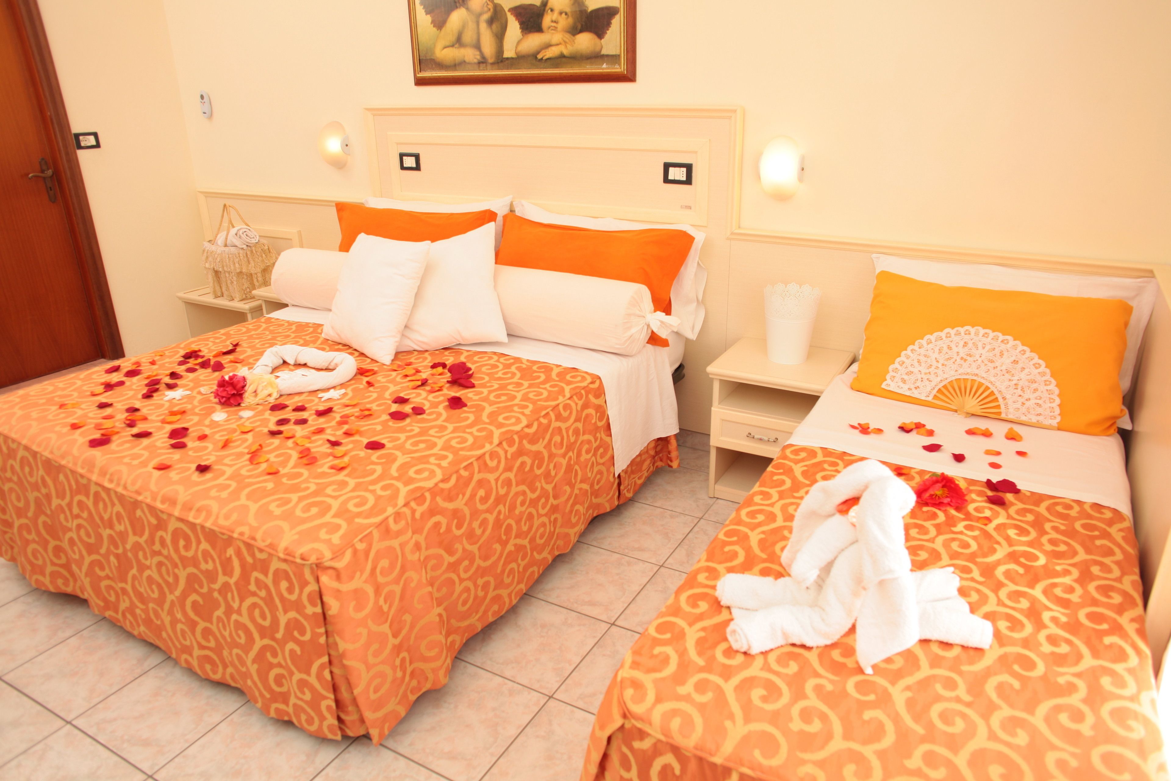 standard quadruple room | 1 bedroom, in-room safe, desk, soundproofing