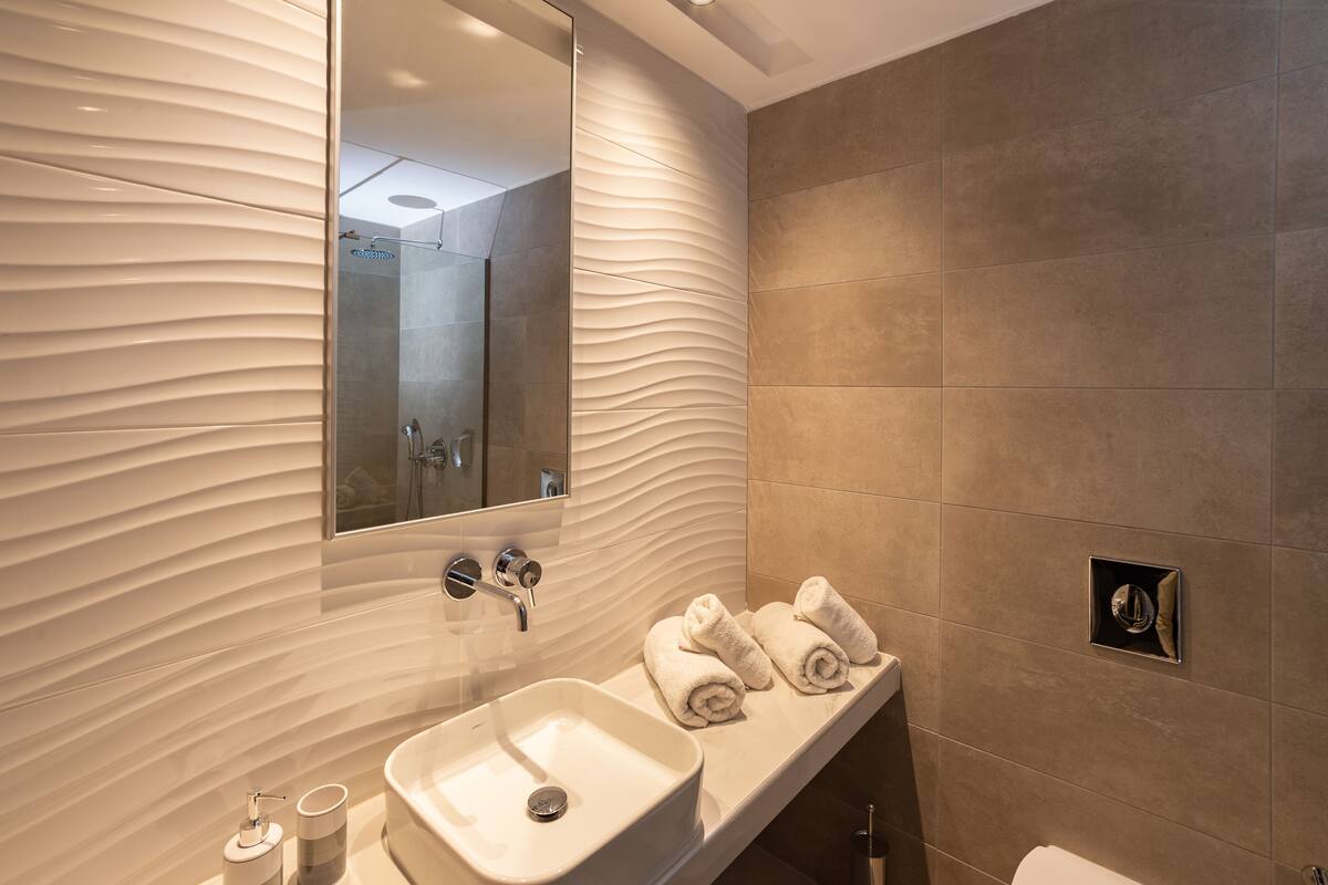 suite, private pool, pool view | in-room safe, desk, soundproofing, free wifi