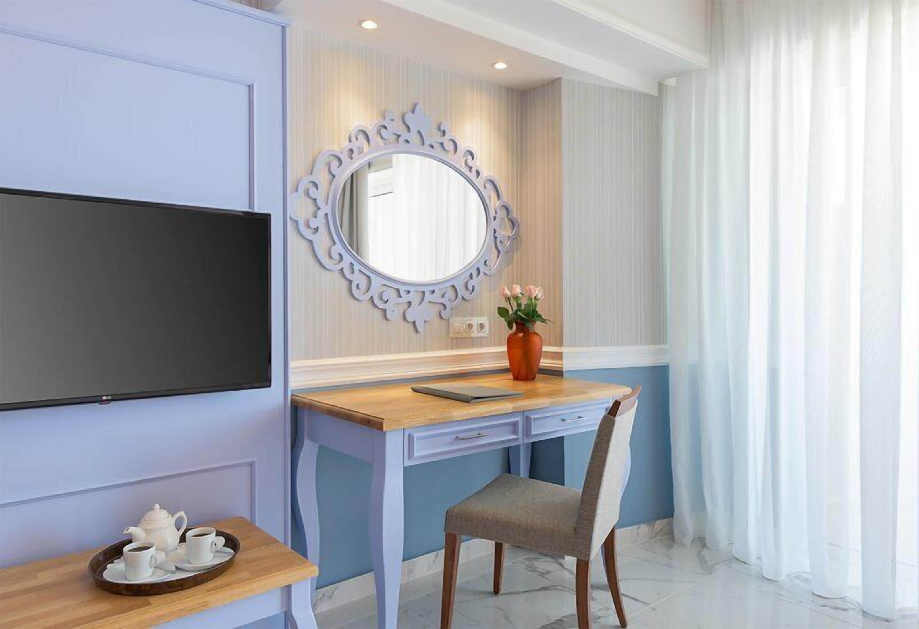 Junior Suite, Sea View | Interior
