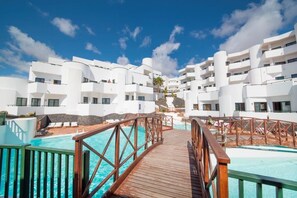 Outdoor pool - Apartamentos Lanzarote Paradise (Teguise)